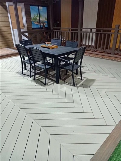 Kompozit kültéri Wpc DIY csempe kert